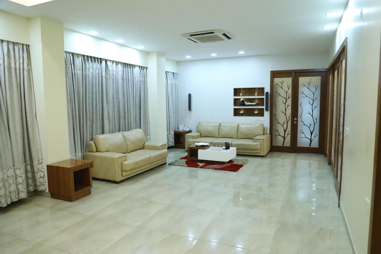 Republic Hotel Patna  Exterior photo